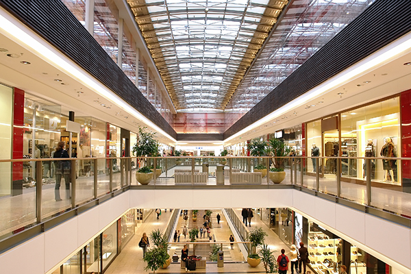 Passage in multilevel shopping mall