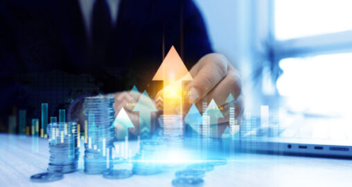 Based on the nontraded BDCs currently raising capital that Blue Vault tracks, what was the nontraded BDC industry’s median rate of return through the first six months of 2025?